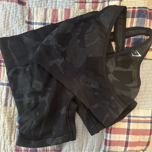 Gymshark Adapt Camo Seamless set, size S - Picture 4 of 4